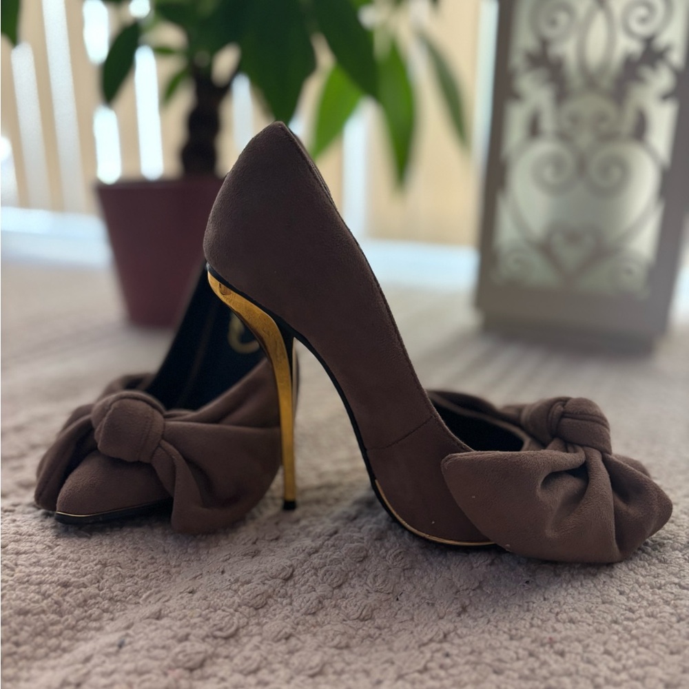 Brown High Heels with Bow Accent